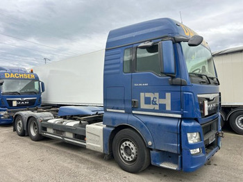 Container-transport/ Vekselflak lastebil MAN TGX 26.440