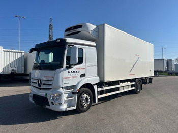 Lastebil med kjøl MERCEDES-BENZ Actros