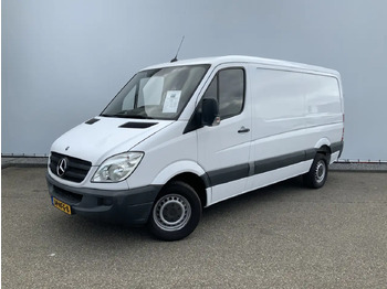 Kassebil MERCEDES-BENZ Sprinter 311