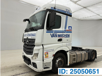 Trekkvogn MERCEDES-BENZ Actros 1842