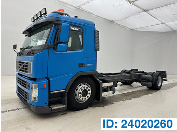 Chassis lastebil VOLVO FM9 260