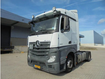 Trekkvogn MERCEDES-BENZ Actros 1842