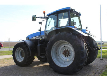 Traktor New Holland TM175: bilde 4