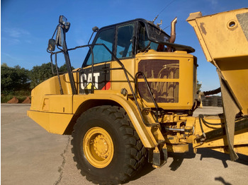 Rammestyrt dumper CATERPILLAR 730C: bilde 2