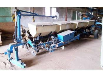 Ettkorn såmaskin Kinze 3000 (8x lines 75: bilde 2