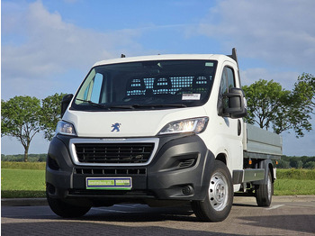 Varebil med plan PEUGEOT Boxer