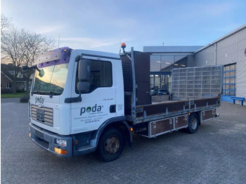 Transporter lastebil MAN TGL 10.180