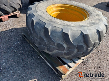 Anleggsmaskiner Tvillingmontering dæk og fælge med beslag til Hydrema rendegraver.: bilde 3