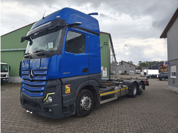 Container-transport/ Vekselflak lastebil MERCEDES-BENZ Actros 2545