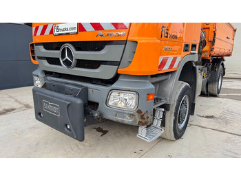 Tippbil Mercedes-Benz Actros 1832 AK tipper 4x4 - crane Fassi 9.2M - remote control: bilde 2