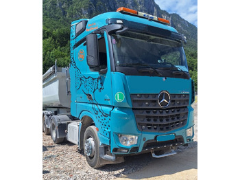 Trekkvogn MERCEDES-BENZ Arocs 1842