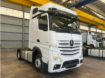 Trekkvogn MERCEDES-BENZ Actros 1845