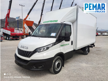 Varebil med skap IVECO Daily