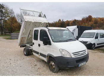Varebil med tipp IVECO Daily 35C15