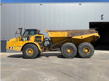 Rammestyrt dumper CATERPILLAR 745