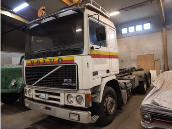 Liftdumper lastebil VOLVO F12