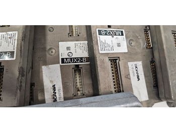 Reservedeler SCANIA SCANIA, T, P, G, R, L, S control unit MUX2 - B, Node MUX2-B 1761010 Electronic Control Unit Ecu Scania F K N-Series Coach Trucks 212211, 116904, 1364.21020101, 1364.21020501, 394077, 197732, 085164, 2: bilde 5