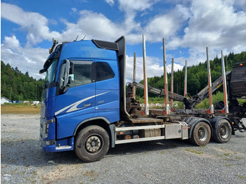 Tømmerbil VOLVO FH16 750