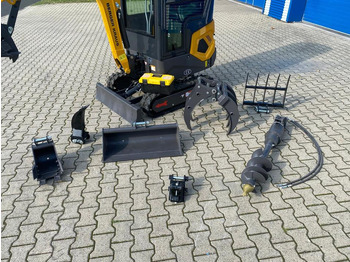 Minigraver Minibagger BK1250KJSR inkl. kleinem Zubehörpaket *INKL.19% MWST*BERGER KRAUS*KUBOTA* VERSTELLFAHRWERK*SOFORT!*: bilde 3