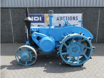 Traktor LANZ BULLDOG
