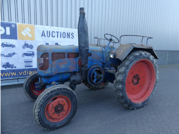 Traktor LANZ BULLDOG