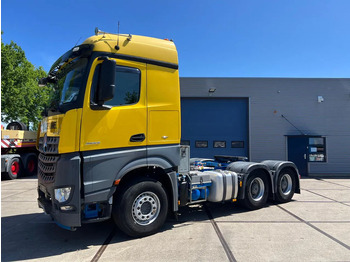 Trekkvogn MERCEDES-BENZ Arocs 2663