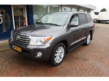 Personenbil TOYOTA Land Cruiser