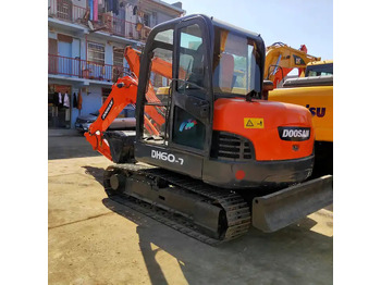 Beltegraver DOOSAN DH60