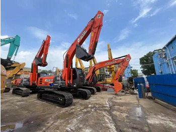 Beltegraver Hot sale Low Working Hour Hitachi zx120 cheap used excavator Japan Made Hitachi  zx200 20 ton Excavator in good condition: bilde 3