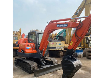 Beltegraver Used Doosan 6ton dx60 dx55 dx75 excavator made in Korea: bilde 2