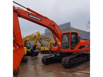 Beltegraver Used Doosan DH220-7 excavator on sale with manual engine made in Korea: bilde 2