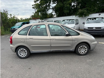 Sedan Citroën Xsara Picasso 1.8 16V Exclusive: bilde 3 Sedan Citroën Xsara Picasso 1.8 16V Exclusive: bilde 3