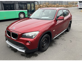 SUV BMW X1: bilde 2 SUV BMW X1: bilde 2