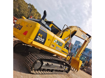 Beltegraver KOMATSU PC200-8