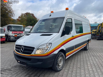 Kassebil MERCEDES-BENZ Sprinter 319