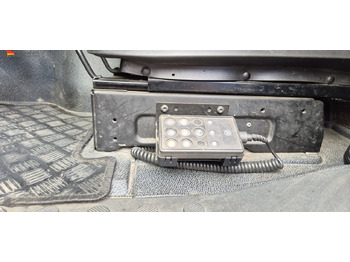 Trekkvogn Mercedes-Benz 1841 Kran HIAB 166Bj. 2016 Funk FB ,mp3: bilde 4 Trekkvogn Mercedes-Benz 1841 Kran HIAB 166Bj. 2016 Funk FB ,mp3: bilde 4