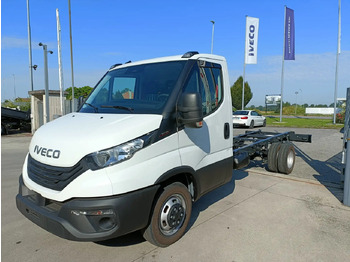 Chassis lastebil IVECO DAILY 60C18 A TELAIO KM 0: bilde 2