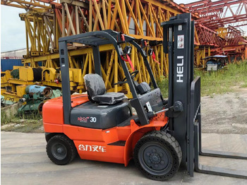 Leie Heli 3tons K30 Heli 3tons K30: bilde 1