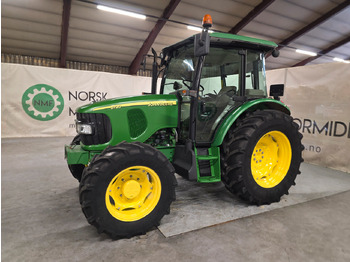 Traktor JOHN DEERE 5720