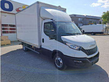 Varebil med skap IVECO Daily 35c16