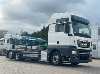 Container-transport/ Vekselflak lastebil MAN