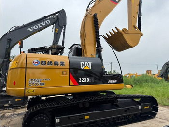 Leie CAT 323D2  CAT 323D2: bilde 2