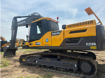Beltegraver VOLVO EC250