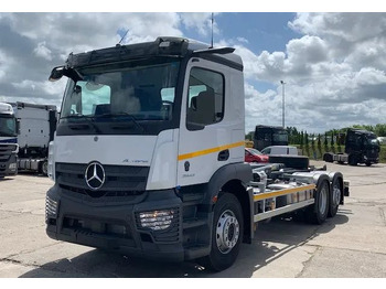 Krokbil MERCEDES-BENZ Actros 2543