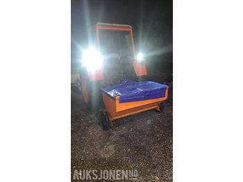 Traktor 1974 Zetor 4718 traktor - Mye påkostet: bilde 4