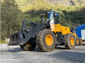 Hjullaster KOMATSU WA320
