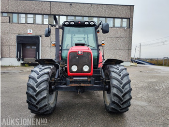 Traktor 2006 Massey Ferguson 5460 – 4471 timer – Velholdt traktor i god stand: bilde 5