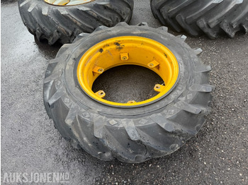 Landbruksteknikk 1 GoodYear 12.4-24 traktordekk med felg: bilde 3