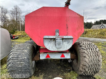Landbruksteknikk 2005 MOI BG 8 Gjødselvogn m/Vogelsang spreder: bilde 4 Landbruksteknikk 2005 MOI BG 8 Gjødselvogn m/Vogelsang spreder: bilde 4