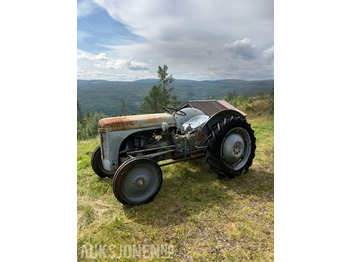 Traktor